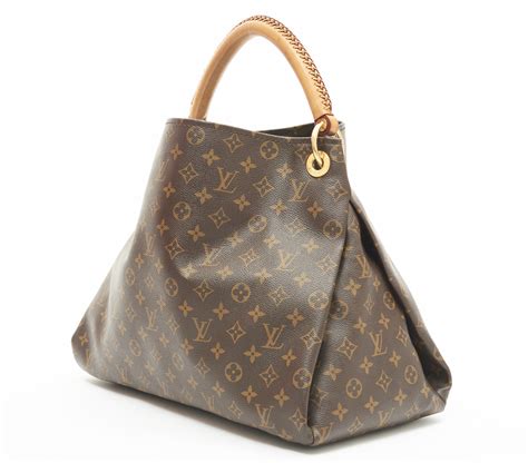 lv hobo bag review.